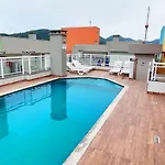 Apartamento Ubatuba - Itaguá - 3 quadras da praia.