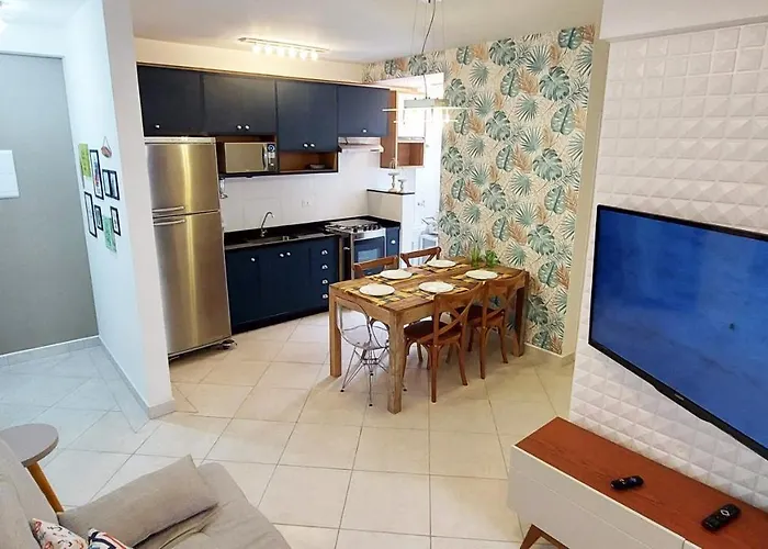 Apartamento Ubatuba - Itaguá - 3 quadras da praia.